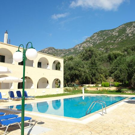 Prasoudopetra Agios Matthaios (Corfu) Exterior foto