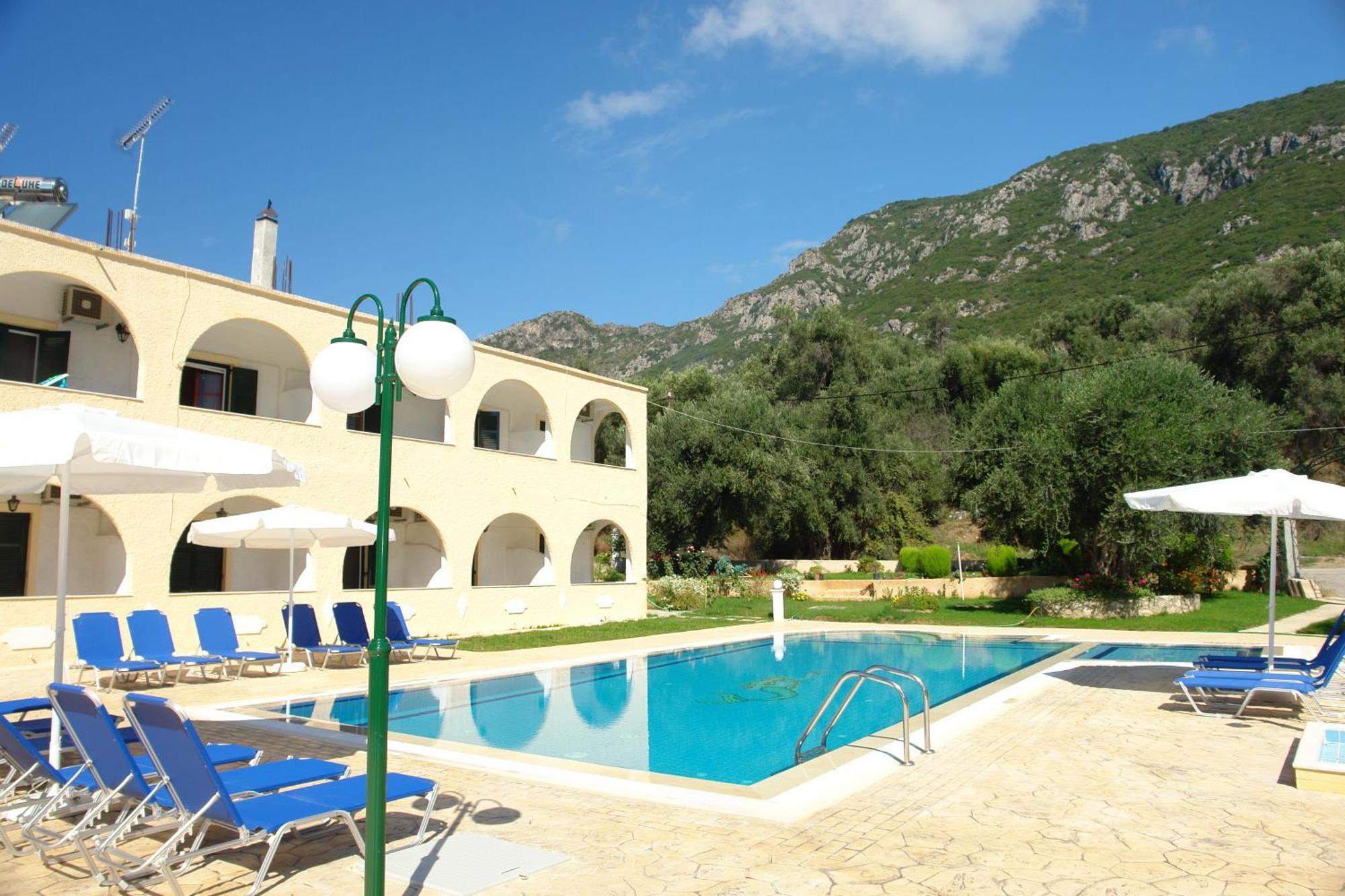 Prasoudopetra Agios Matthaios (Corfu) Exterior foto